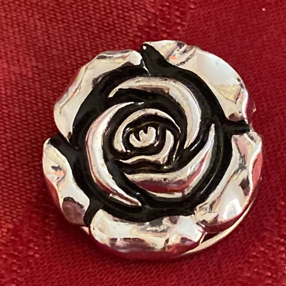 Vintage WESTERN GERMANY Rose Scarf Clip - Picture 1 of 4